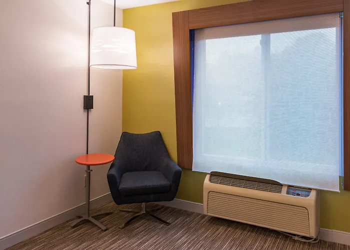 Holiday Inn Express Branford-New Haven By Ihg