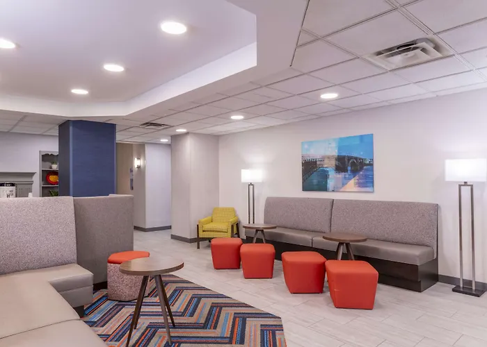 Hampton Inn & Suites St. Louis-Chesterfield