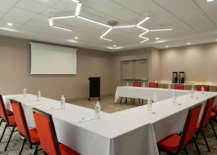 Hilton Garden Inn Cleveland Airport