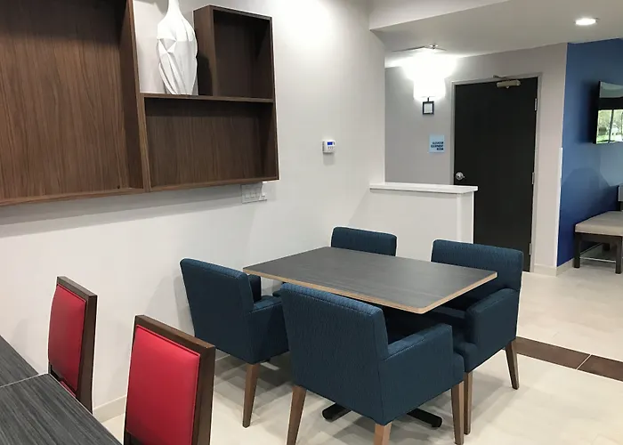 Holiday Inn Express - Naples South - I-75 By Ihg