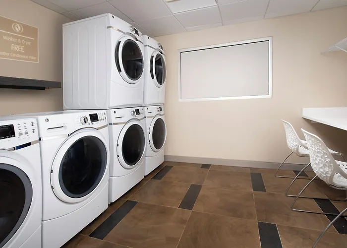 Candlewood Suites Alexandria West By Ihg
