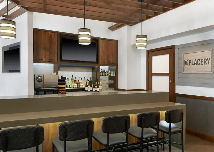 Hyatt Place Lakeland Center