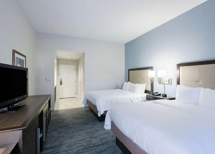 Hampton Inn Mount Airy