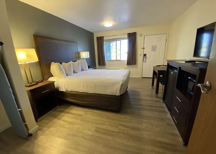 Surestay Hotel By Best Western Williams