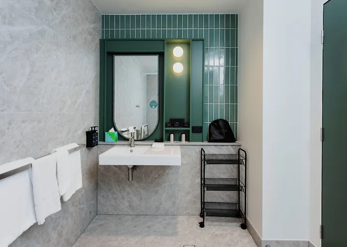 Bayside Geelong Hotel & Apartments, An Ascend Collection Hotel