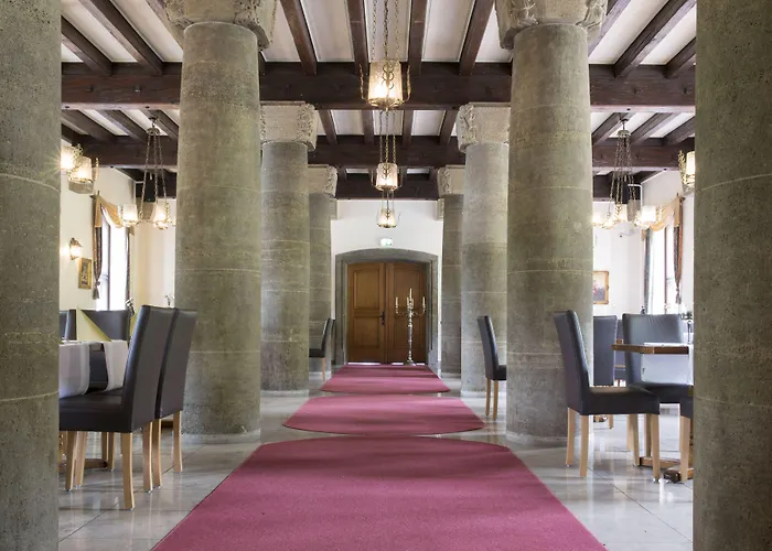 Land- Und Golfhotel Alte Fliegerschule