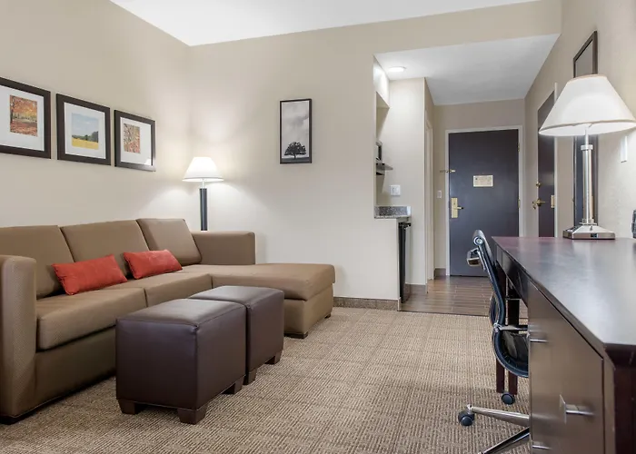 Comfort Suites Lafayette University Area