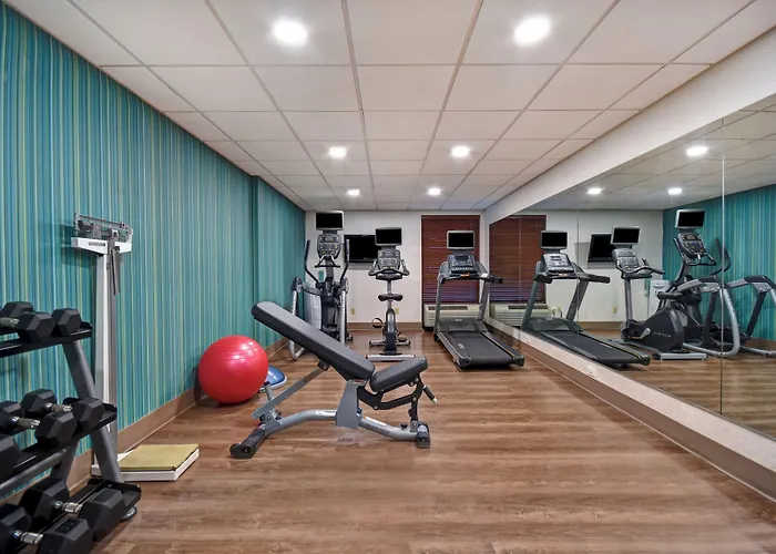Holiday Inn Express & Suites Allentown-Dorney Park Area By Ihg