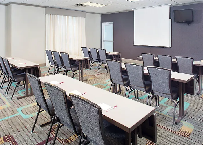 Residence Inn By Marriott Detroit Livonia