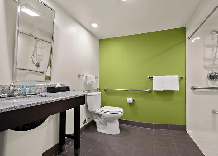 Spot X Hotel Wesley Chapel - Tampa Area