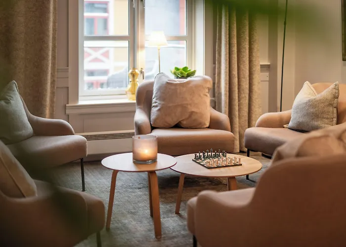Home Hotel Hammer