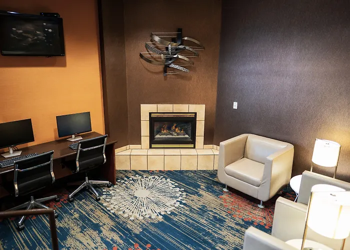 Crystal Inn Hotel & Suites - Midvalley