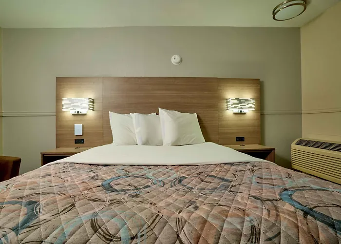 Family Garden Inn & Suites