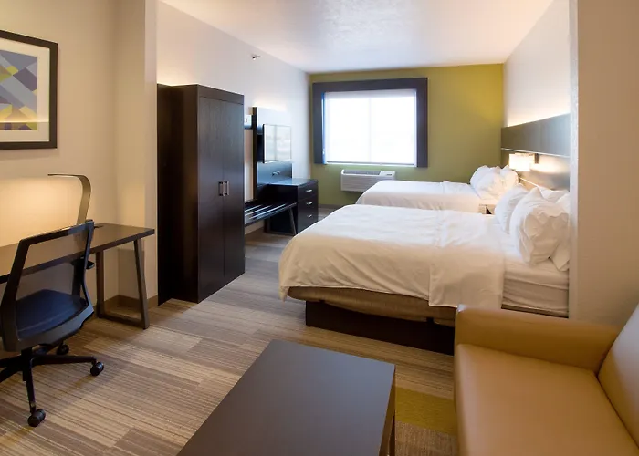 Holiday Inn Express & Suites - Worthington By Ihg