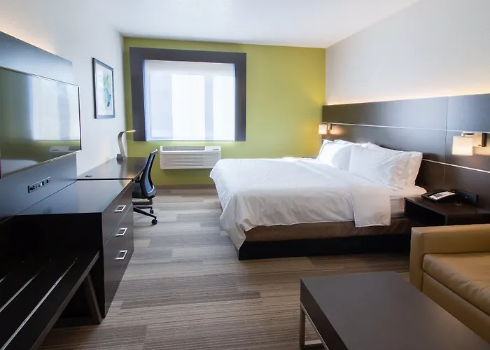 Holiday Inn Express & Suites - Worthington By Ihg
