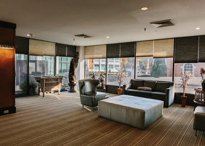 Stamford Suites (Adults Only)