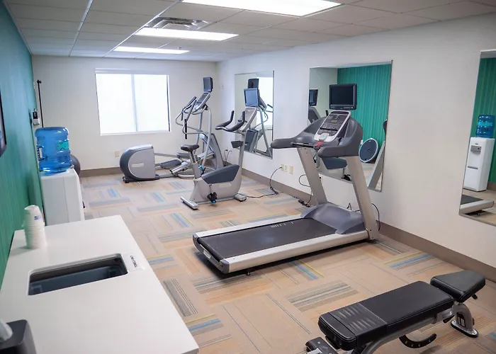 Holiday Inn Express & Suites Greenville Airport I85 By Ihg