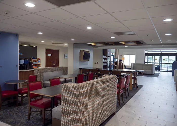 Holiday Inn Express & Suites Greenville Airport I85 By Ihg