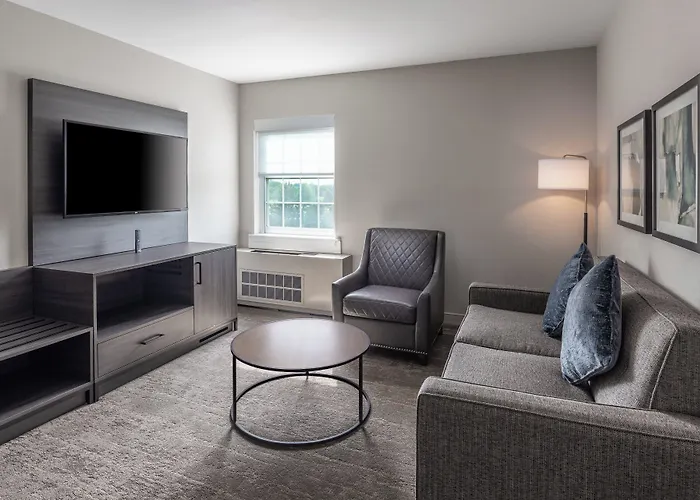 Holiday Inn Express St. Albans By Ihg