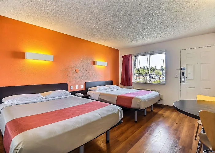 Motel 6-Oakland, Ca - Embarcadero
