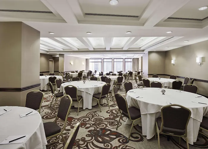 Embassy Suites By Hilton Alexandria Old Town