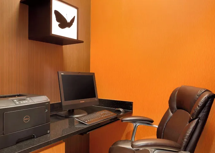 Fairfield Inn & Suites By Marriott Dallas Plano West