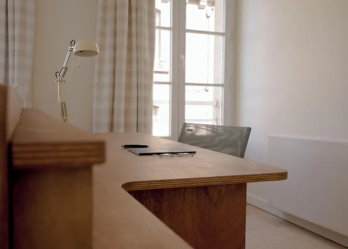 HOTEL Les Beaux Arts