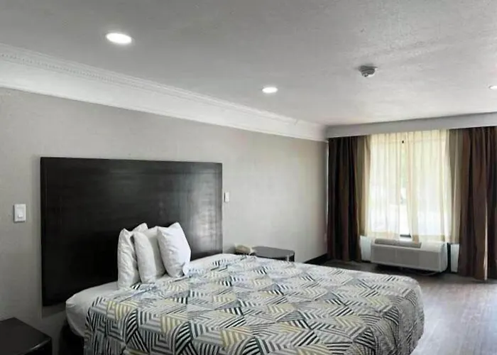 Studio 6 Suites Hinesville, Ga