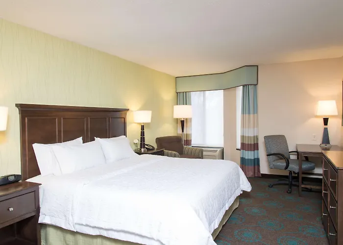 Hampton Inn & Suites Kokomo