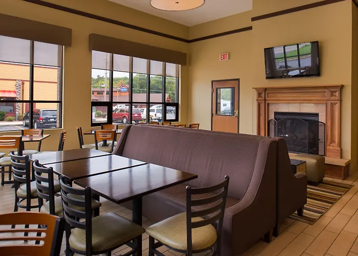 Best Western Ambassador Inn & Suites