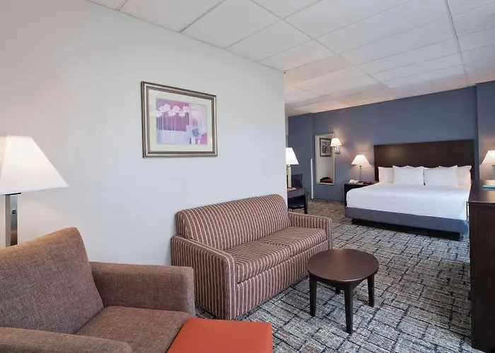 Best Western Plus Hotel & Conference Center