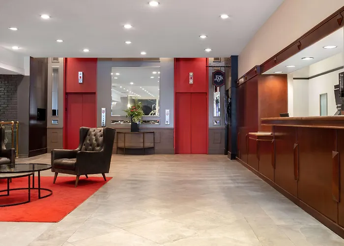 Ramada Plaza By Wyndham Calgary Downtown