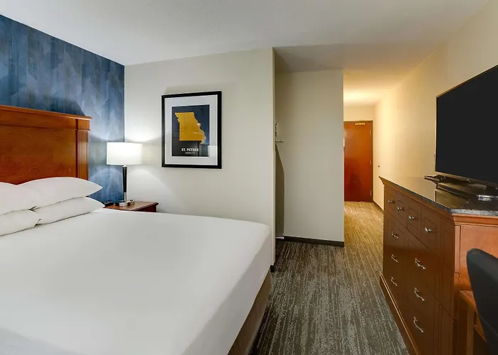 Drury Inn & Suites St. Louis St. Peters