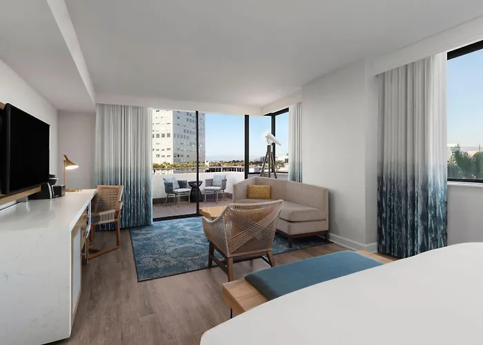 Renaissance Newport Beach Hotel