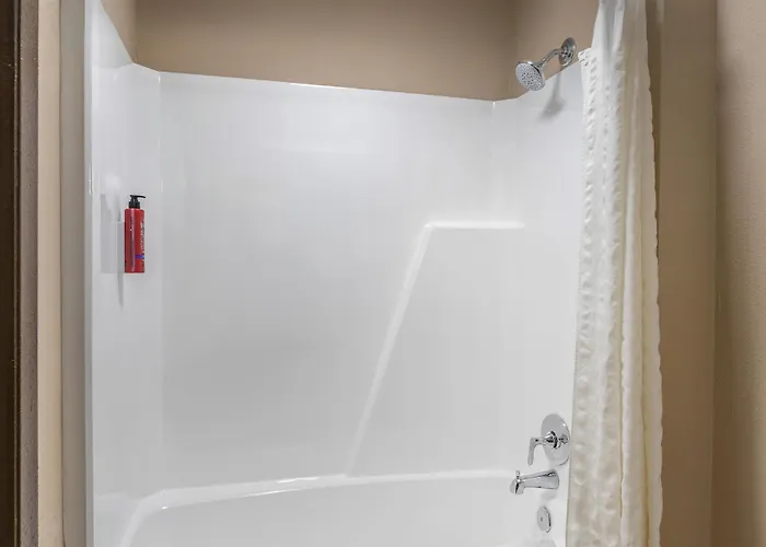 Surestay Hotel By Best Western Summersville