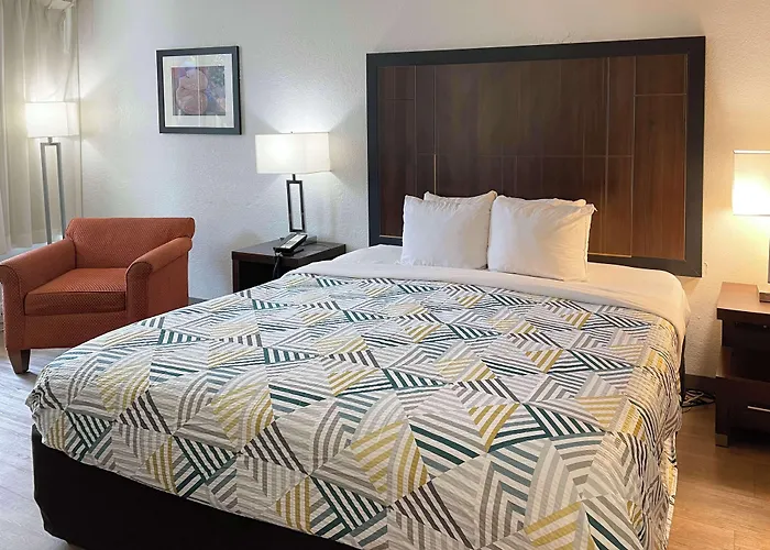 Motel 6 Opelika Al