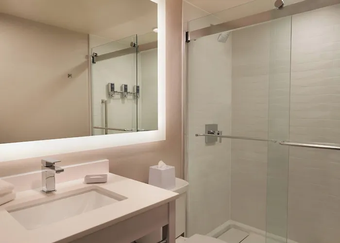 Four Points By Sheraton Hamilton - Stoney Creek