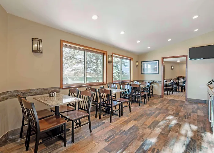 Best Western Ptarmigan Lodge