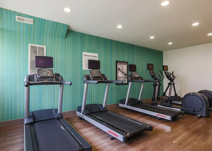 Holiday Inn Express Burlington By Ihg