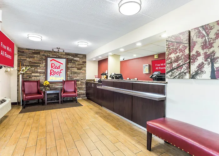 Red Roof Inn Plus+ Nashville North Goodlettsville