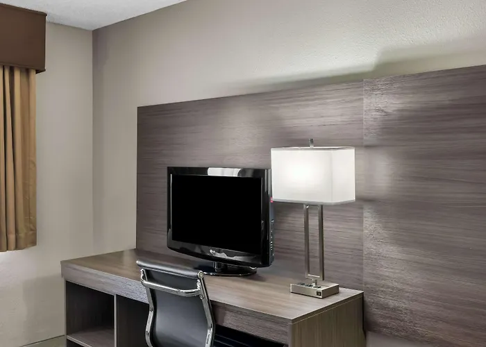 Surestay Hotel By Best Western Seatac Airport North