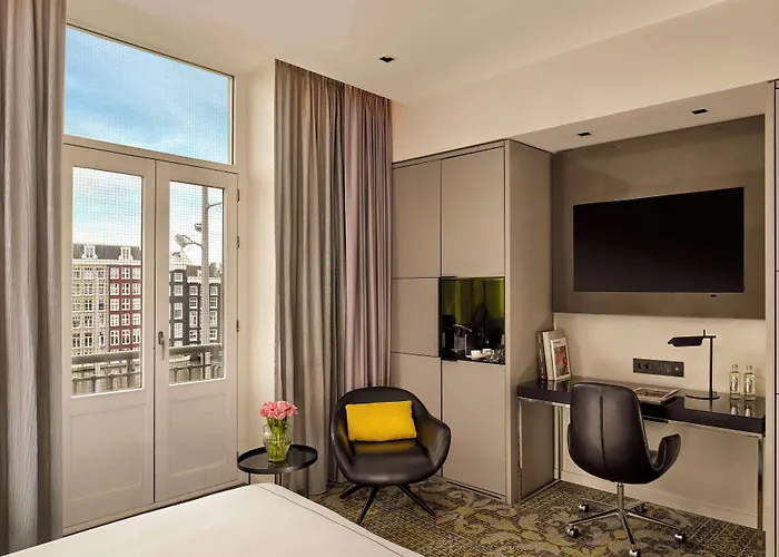 Park Plaza Victoria Amsterdam
