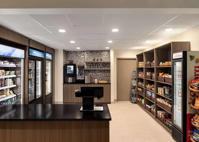 Doubletree By Hilton New York-Laguardia
