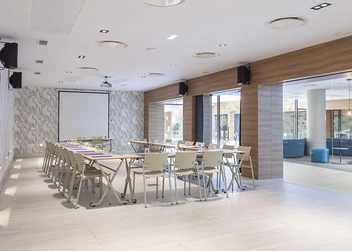 Hotel Macià Sevilla Kubb