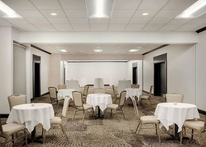 Delta Hotels By Marriott Somerset