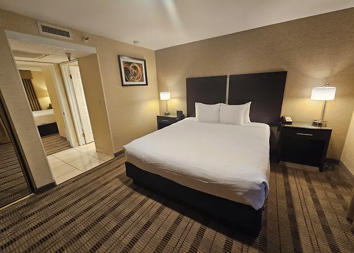 Best Western Pasadena Royale Inn & Suites