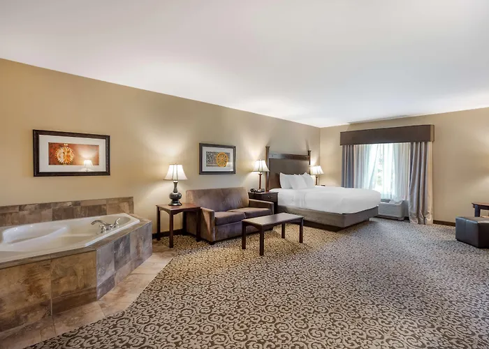 Best Western Plus Intercourse Village Inn
