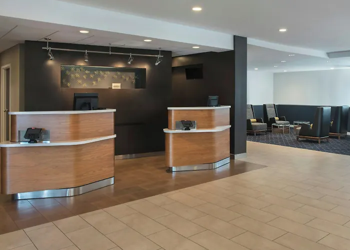 Courtyard By Marriott Annapolis