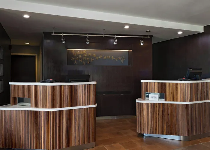 Courtyard By Marriott Laredo