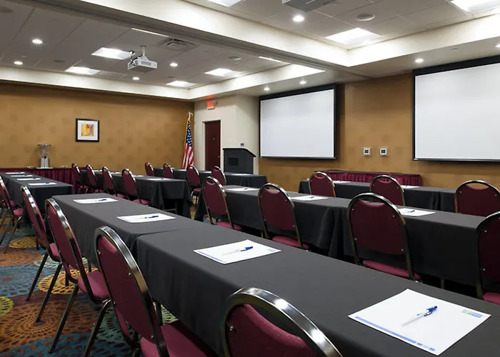 Holiday Inn Express Pittsburgh West - Greentree, An Ihg Hotel